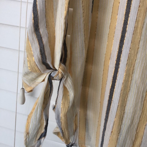 Michael Kors Top Shirt Striped LUREX Metallic Yellow Gray White SZ S - Picture 2 of 6